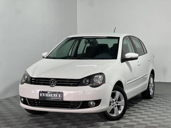 VOLKSWAGEN POLO SEDAN 1.6 MI COMFORTLINE 8V FLEX 4P MANUAL VOLKSWAGEN POLO SEDAN 1.6 MI COMFORTLINE 8V FLEX 4P MANUAL